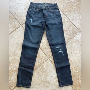 White House Black Market skinny jeans - Size 4